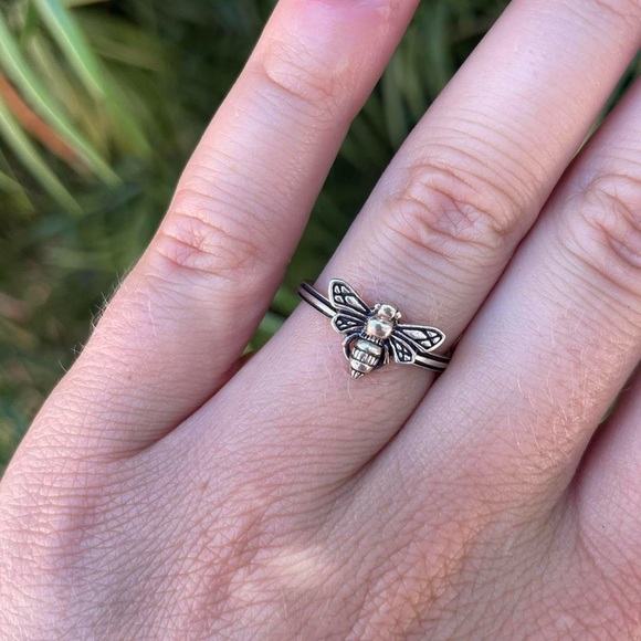 Sterling silver butterfly ring sz 6 - Picture 1 of 4